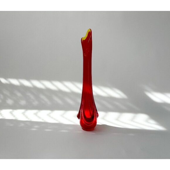 Midcentury Modern Vintage Viking Glass Epic Drape Glass Swung Vase - Picture 2 of 8